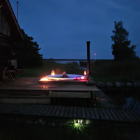 Elimaa-lepiku * Hobesalu