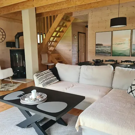 Alpesi faház Elimaa-lepiku Hobesalu