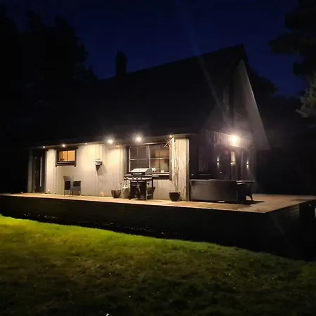 Elimaa-lepiku Chalet