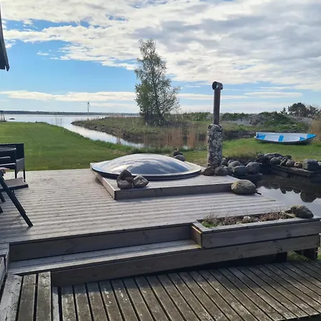 Elimaa-lepiku Chalet Hobesalu